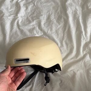 SMITH Beige Helmet